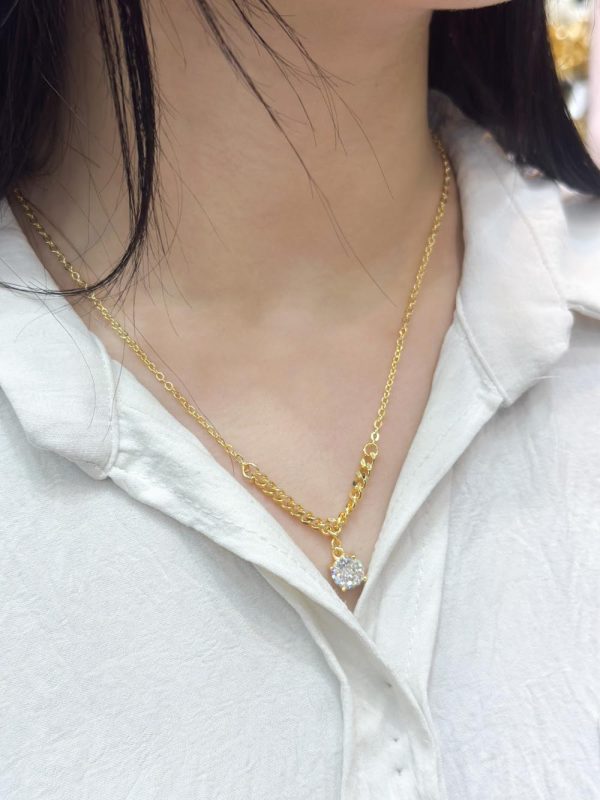 Collier avec Perle Unique en Acier Inoxydable P009583