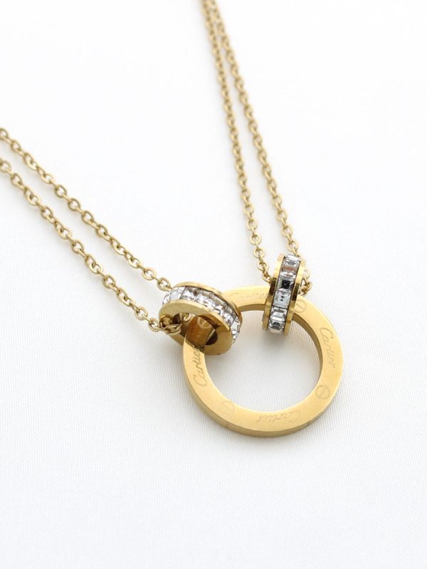 Collier Cartier en Acier Inoxydable – Élégance et Raffinement P011859
