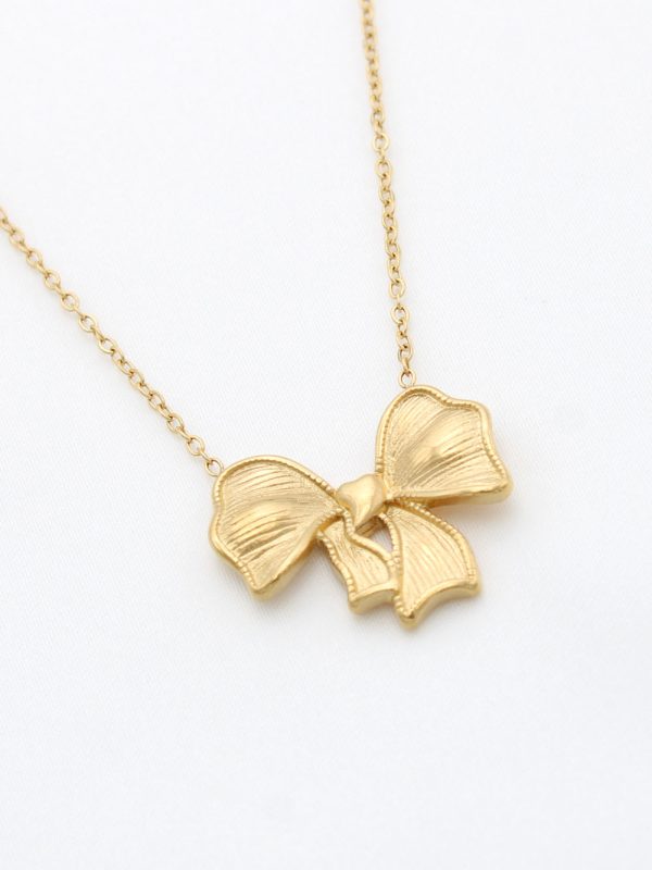 Collier élégant avec Pendentif Nœud Papillon P012020
